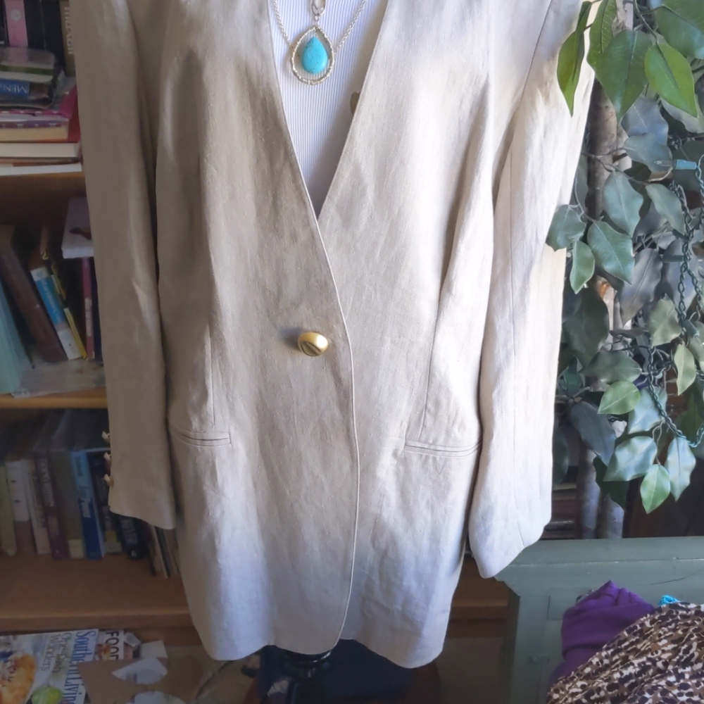 Linen Suitjacket - Picture 2 of 8